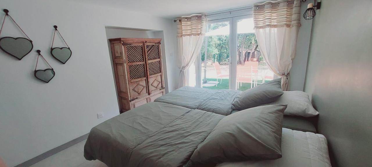 Apartament Location A La Semaine Néoules Zewnętrze zdjęcie